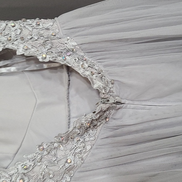 TLC Say Yes To The Prom Dress Juniors Gray Iridescent Stones Ruffly Layers Sz 7 - Picture 10 of 16